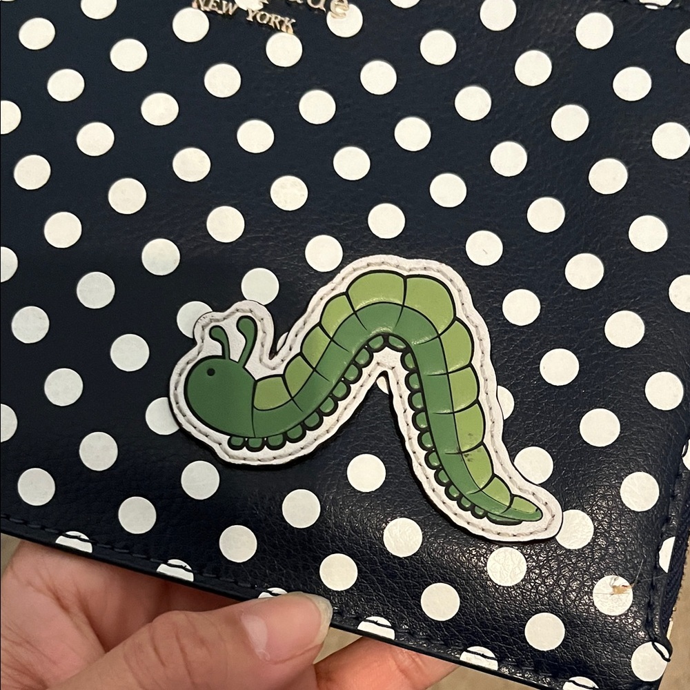 Kate Spade Black and White Polka Dot Wristlet with Green Design - Picture 4 of 6